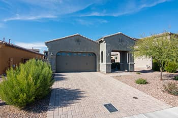 Home for Sale in Oro Valley AZ 85755 13379 N Flaxleaf Place